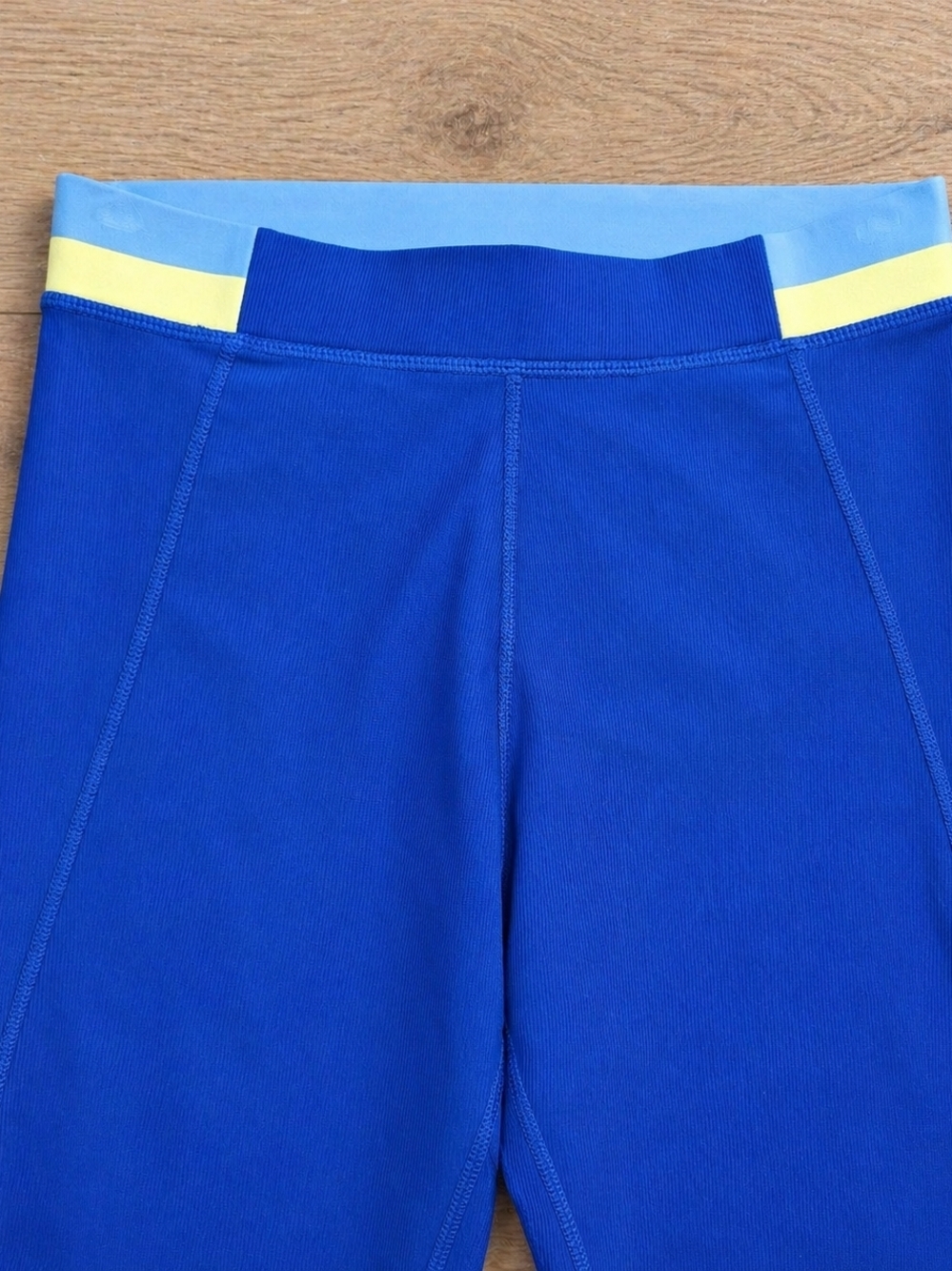 Wilo Sky Blue Yoga Pants Small Cropped Leggings Color Waistband - Picture 3 of 8